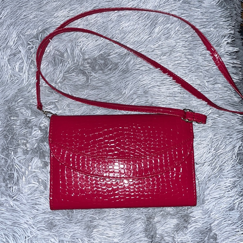 Red/Burgundy Crocodile Print Cross Body Purse